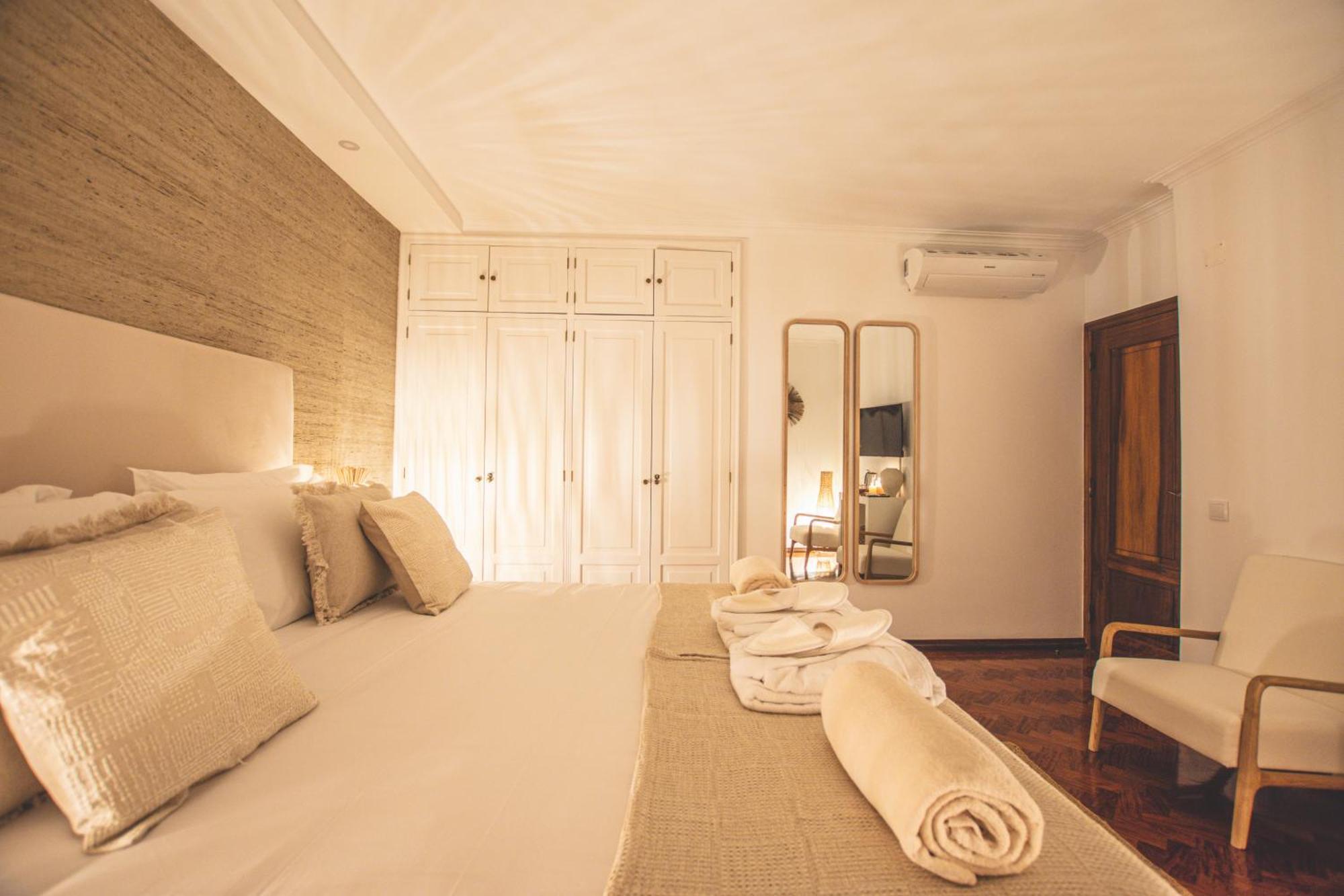 Villa Pietra Estoril Eco Guesthouse Luaran gambar